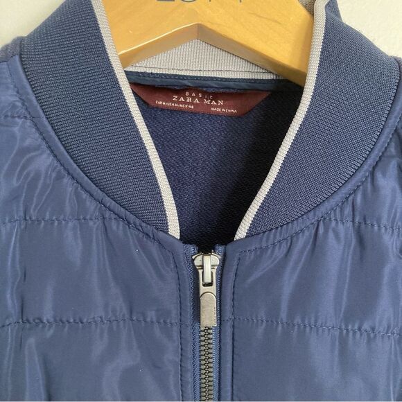 Zara Men's Medium Navy Quilted Vest - Picture 4 of 8